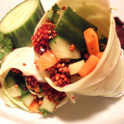 Rote Quinoa Wraps